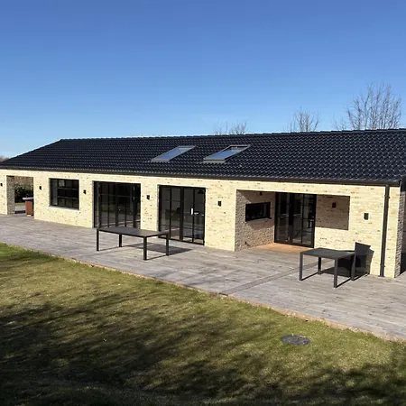 Taehti - 425m From The Sea By Interhome Holiday home Follenslev