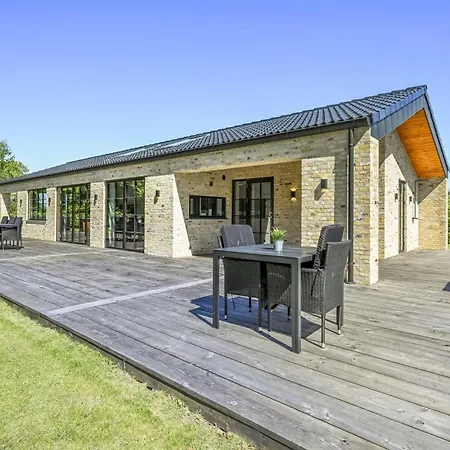 Taehti - 425m From The Sea By Interhome Feriehus